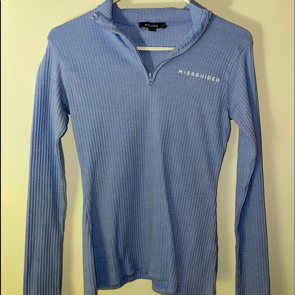 Athletic stretchy sweater misguided size 4 in us